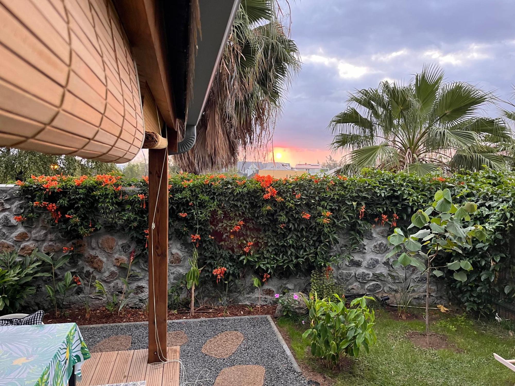 Bungalow Leu Gadiamb Saint-Leu Esterno foto