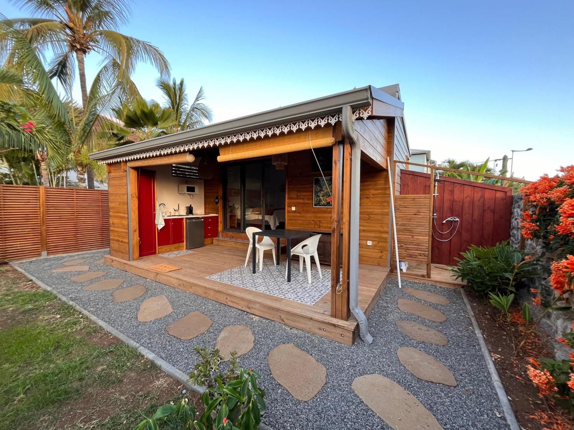 Bungalow Leu Gadiamb Saint-Leu Esterno foto