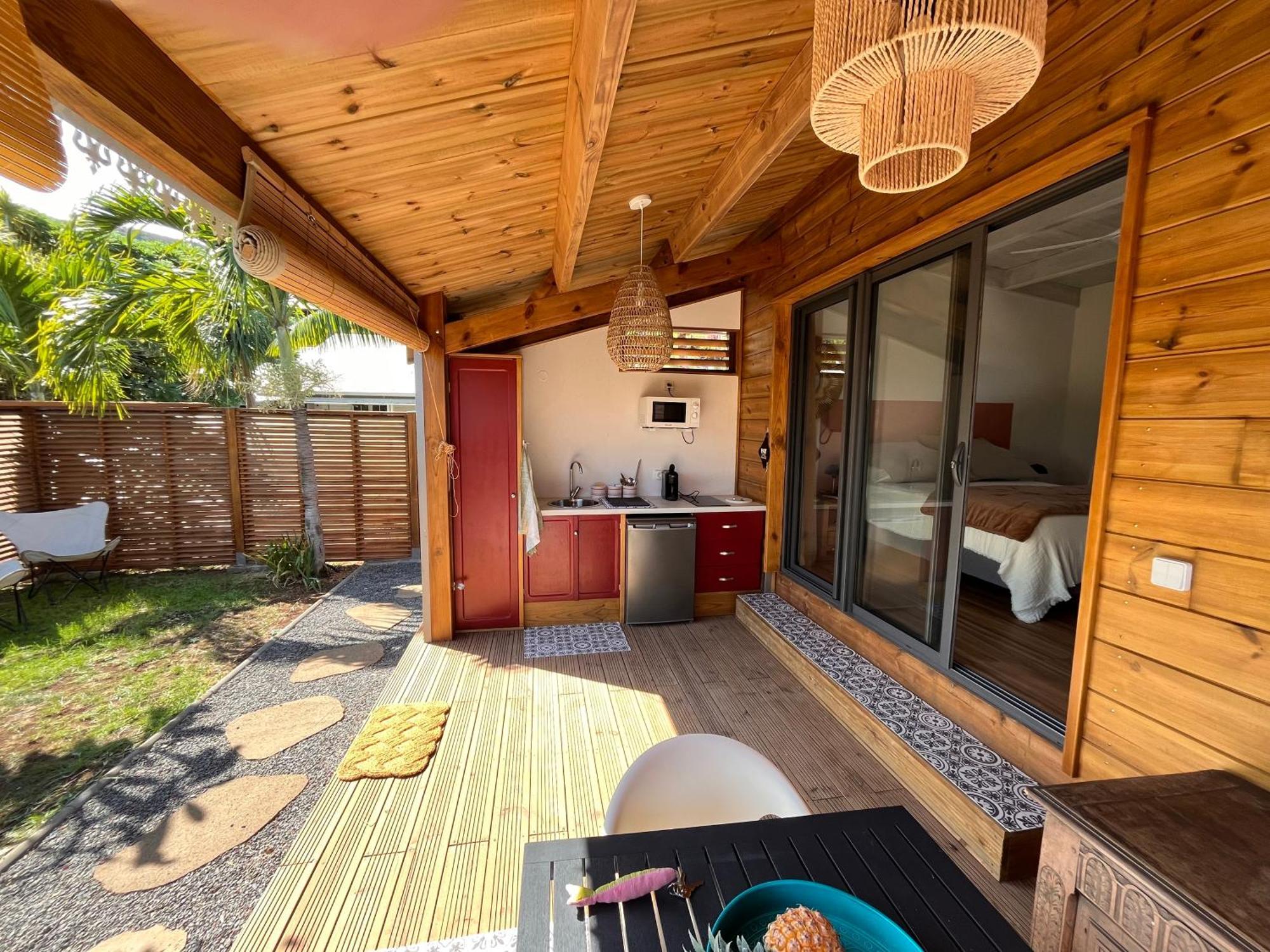 Bungalow Leu Gadiamb Saint-Leu Esterno foto